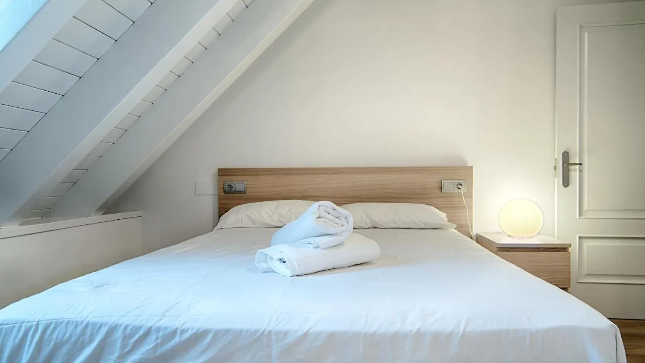 Apartamento Saplan Real Estate Pijauert Les 0*,  España